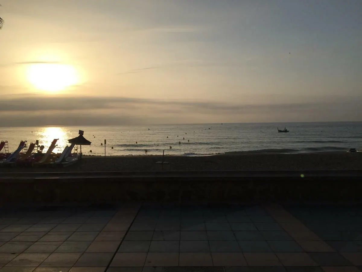 Apartamento Apartamento con piscina en Torremolinos