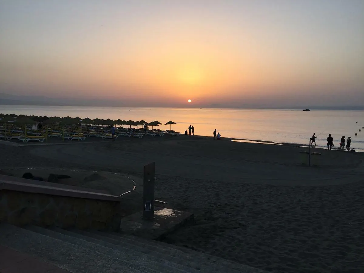 Apartamento Apartamento con piscina en Torremolinos España