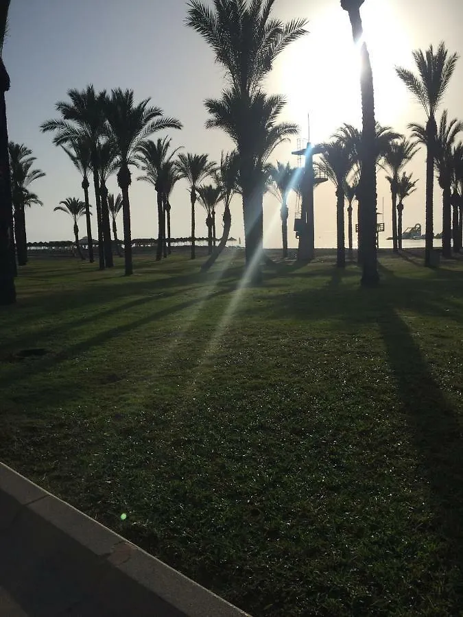 Apartamento Apartamento con piscina en Torremolinos